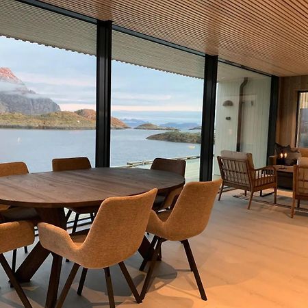 Stor Moderne Leilighet I Henningsvaer, 70 Kvm 외부 사진