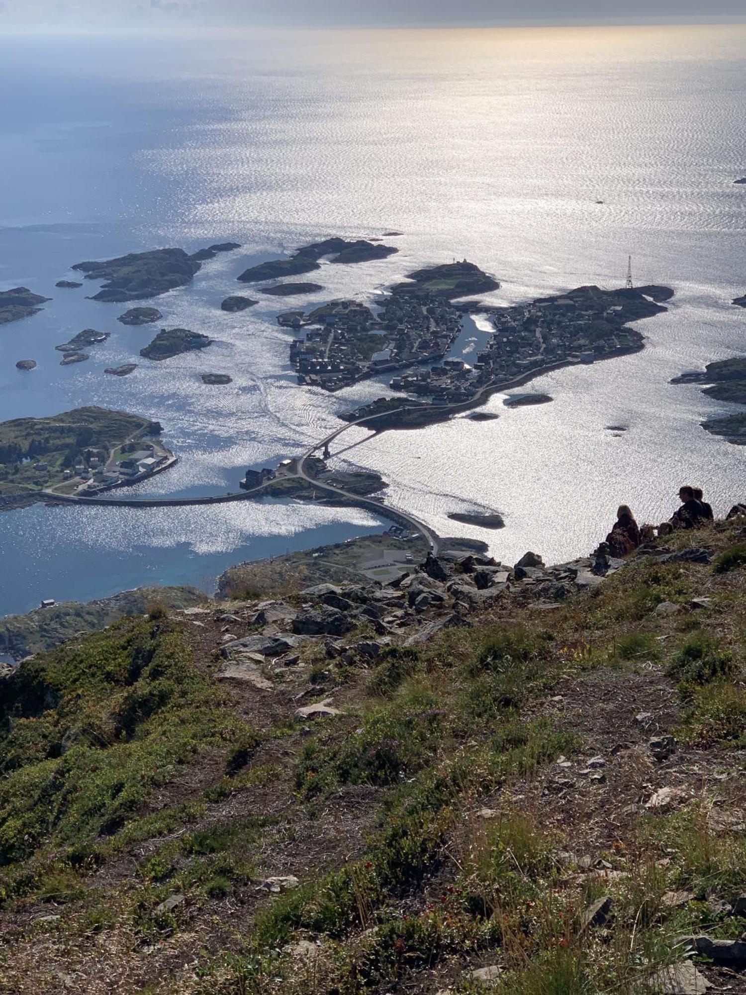 Stor Moderne Leilighet I Henningsvaer, 70 Kvm 외부 사진