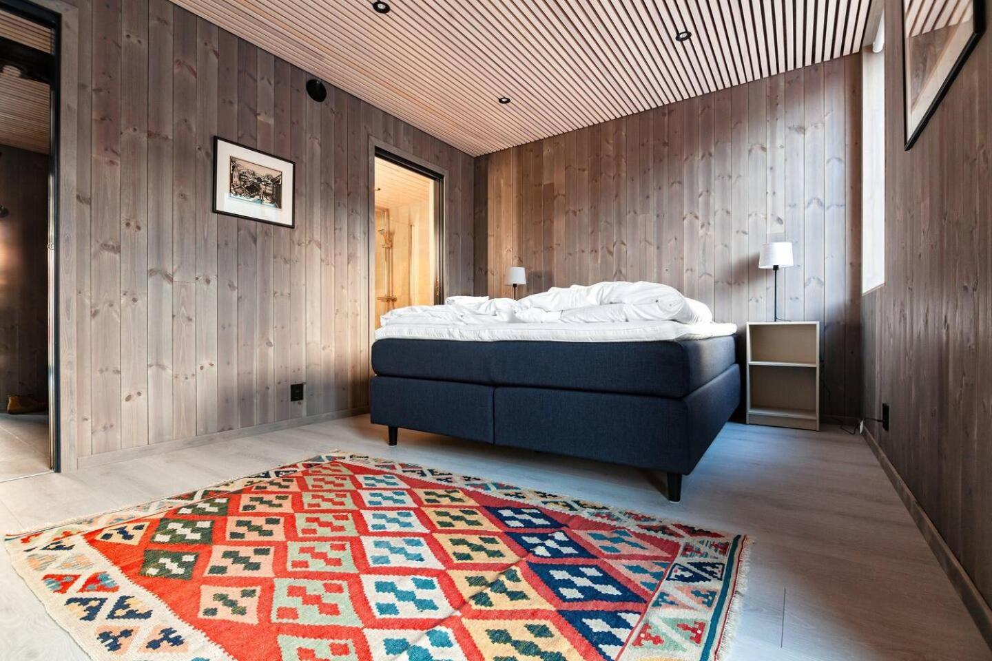Stor Moderne Leilighet I Henningsvaer, 70 Kvm 외부 사진